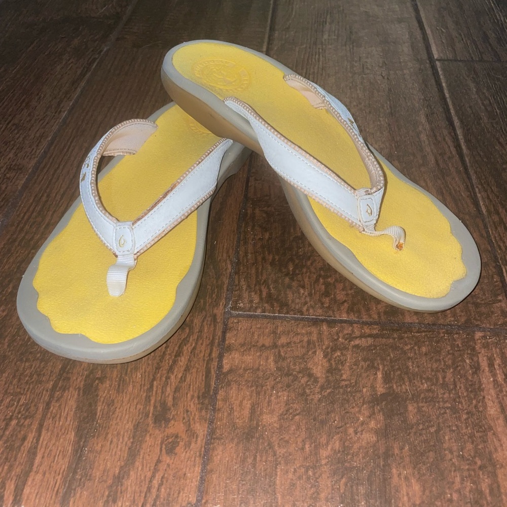 Olukai womens 7